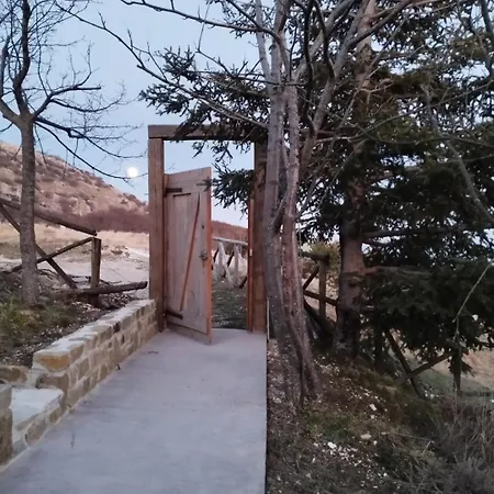 La Kumari Pintura di Bolognola